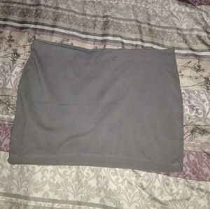 Cute gray knit mini skirt